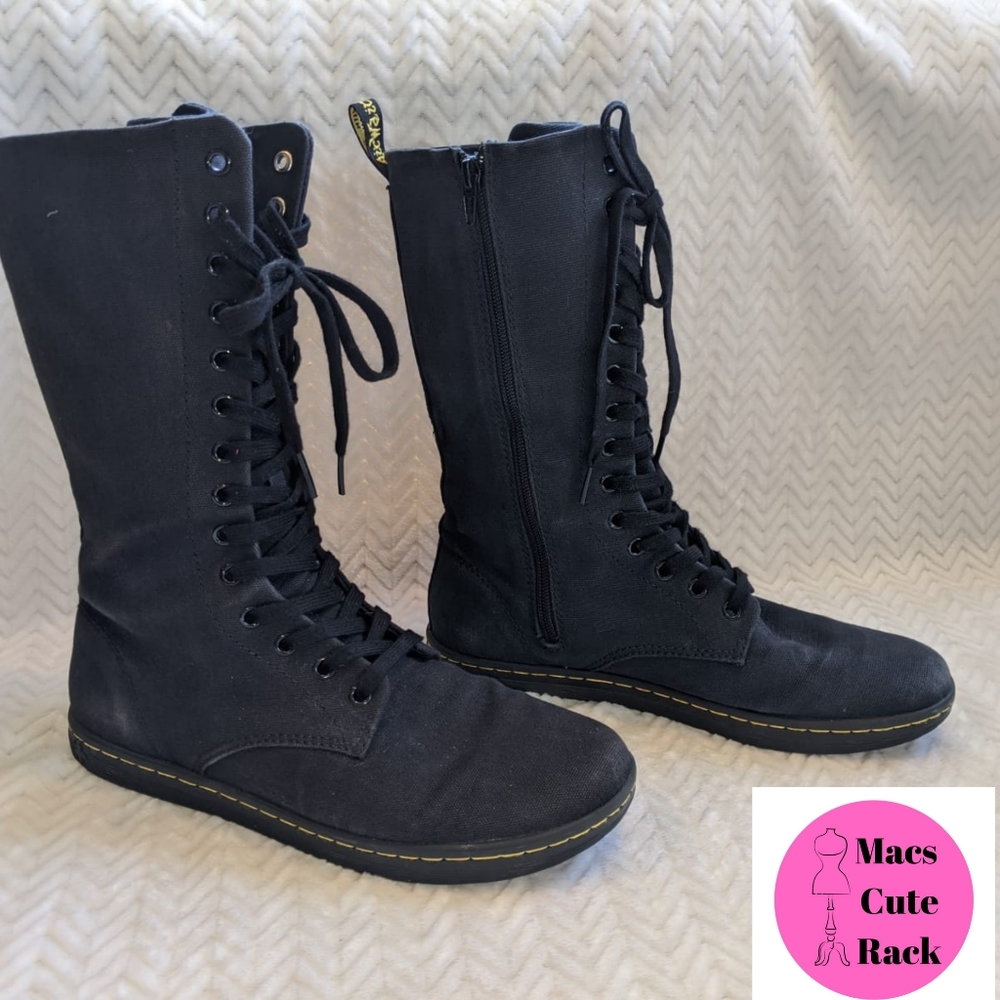 Dr. Martens Battersea Boots